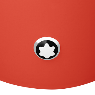 Round pen holder in coral lacquer