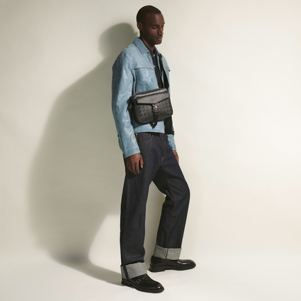 Extreme 3.0 messenger with M LOCK 4810 buckle