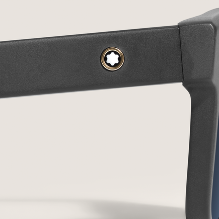 Squared Sunglasses with Black Colured Acetate Frame