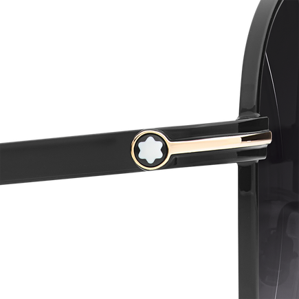 Squared Sunglasses with Black Coloured Metal Frame