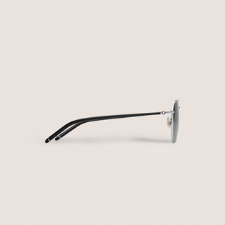 Squared Sunglasses with Silver Coloured Metal Frame 